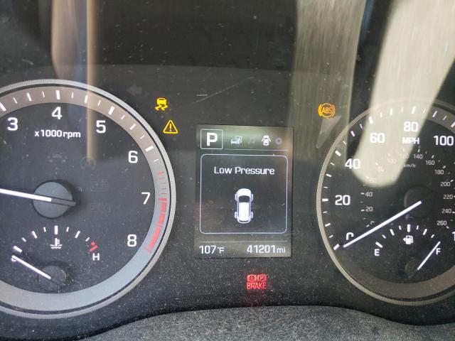 Photo 8 from auction – 2017 HYUNDAI TUCSON LIM with VIN KM8J33A28HU560068