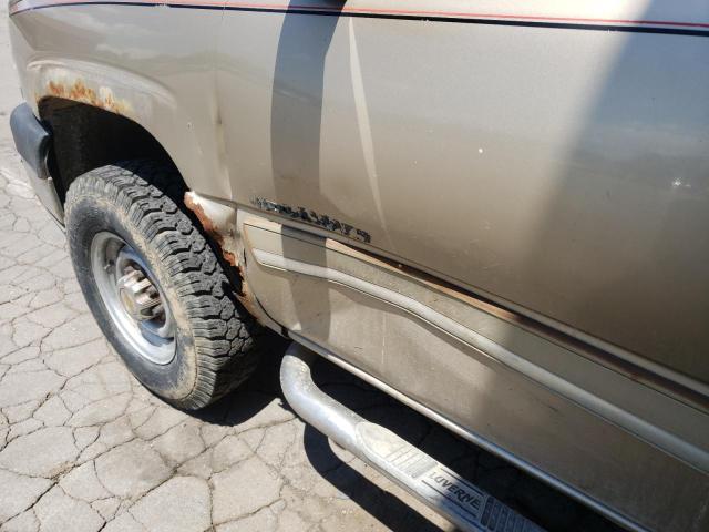 Photo 9 from auction – 2004 CHEVROLET SILVERADO with VIN 1GCHK24U54E118074