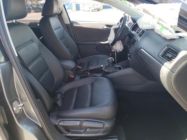 Photo 5 from auction – 2017 VOLKSWAGEN JETTA SE with VIN 3VWDB7AJ3HM273077