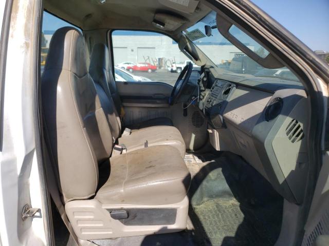 صورة رقم 5 من المزاد - 2008 FORD F250 SUPER مع VIN 1FTNF20528EA52210