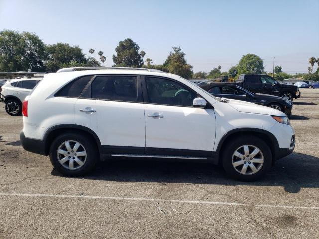 Photo 9 from auction – 2013 KIA SORENTO LX with VIN 5XYKT3A67DG324647