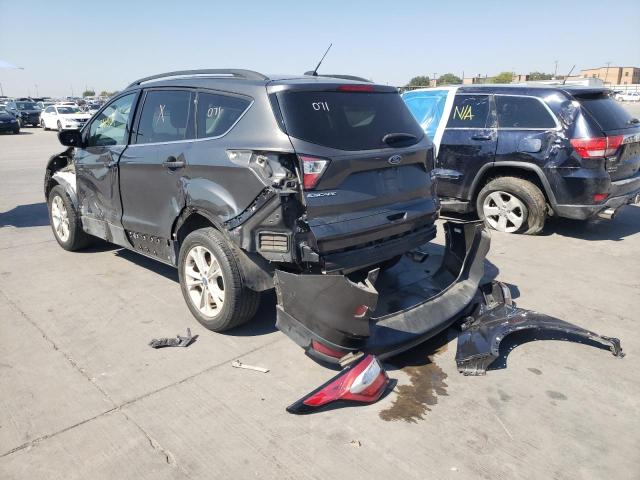 Photo 3 from auction – 2018 FORD ESCAPE SE with VIN 1FMCU0GD2JUA84404