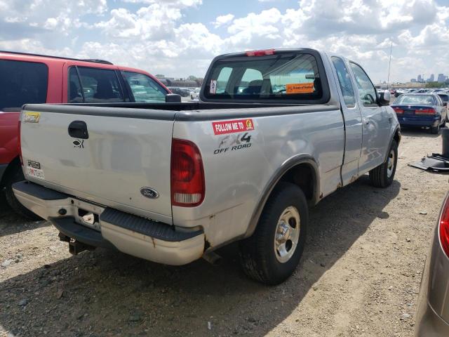 Photo 4 from auction – 2002 FORD F150 with VIN 1FTRX18W32NC08316