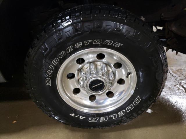 Photo 10 from auction – 2004 FORD EXCURSION with VIN 1FMNU41L94EB57623