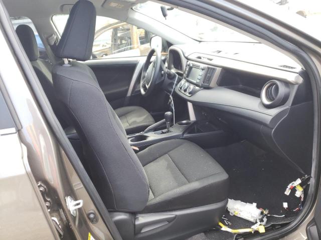 Photo 5 from auction – 2015 TOYOTA RAV4 LE with VIN JTMBFREVXFD160145