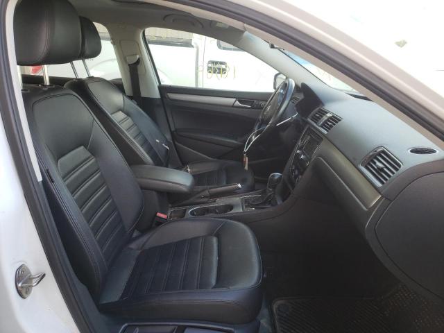 Photo 5 from auction – 2015 VOLKSWAGEN PASSAT SE with VIN 1VWBT7A35FC060720