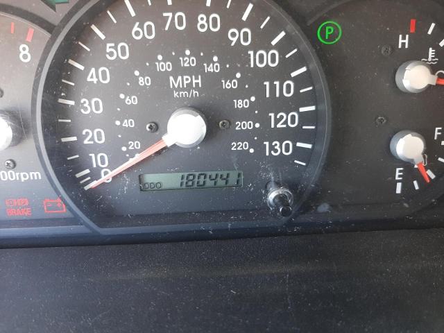 Photo 8 from auction – 2003 KIA SORENTO EX with VIN KNDJD733135067074