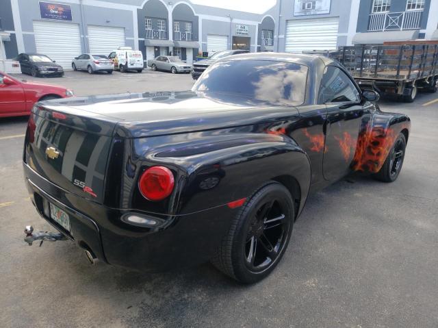 Photo 4 from auction – 2004 CHEVROLET SSR with VIN 1GCES14P94B114084