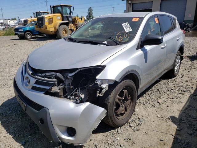 Photo 9 from auction – 2015 TOYOTA RAV4 LE with VIN JTMZFREV8FD063895