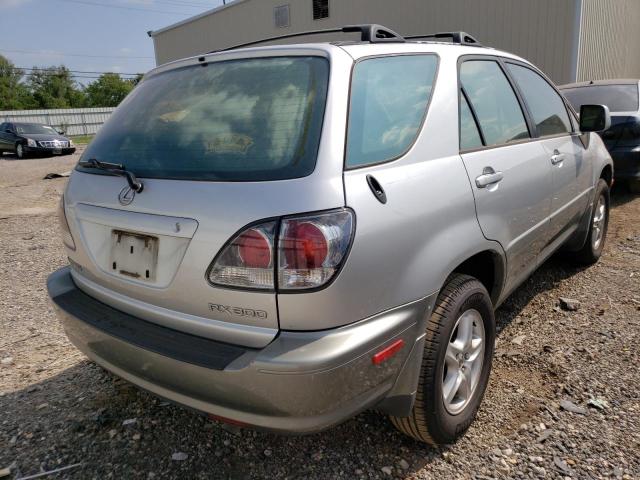 Photo 4 from auction – 2002 LEXUS RX 300 with VIN JTJGF10U820120795