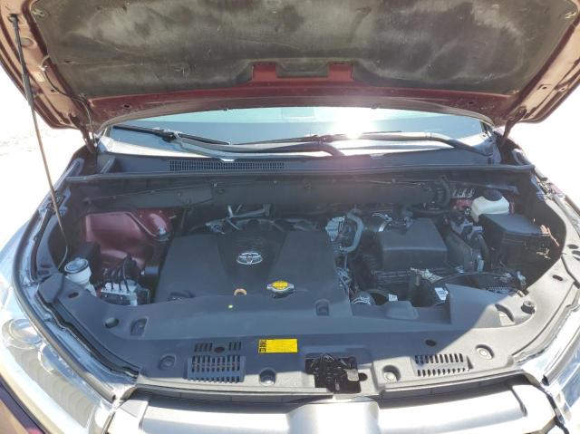 Photo 7 from auction – 2018 TOYOTA HIGHLANDER with VIN 5TDYZRFH1JS284702