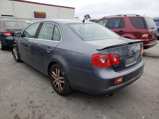 Photo 3 from auction – 2007 VOLKSWAGEN JETTA WOLF with VIN 3VWEG71K77M201909
