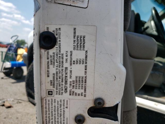 Photo 10 from auction – 2000 CHEVROLET BLAZER with VIN 1GNCT18W2YK147799