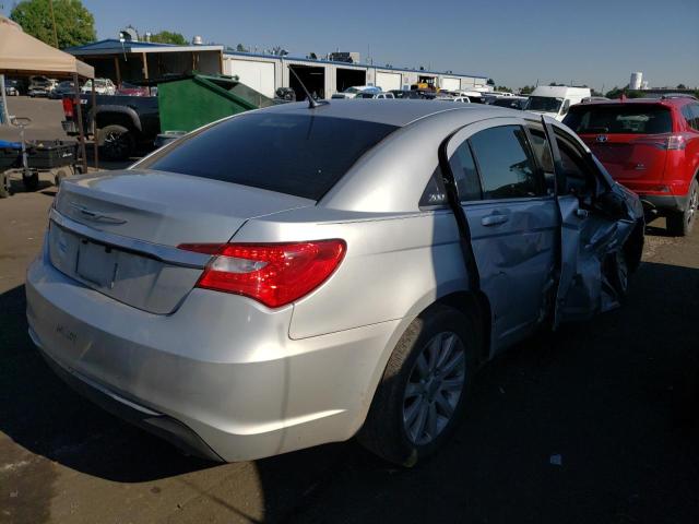 Photo 4 from auction – 2012 CHRYSLER 200 TOURIN with VIN 1C3CCBBG2CN297133