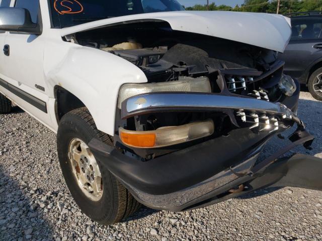 Photo 9 from auction – 2000 CHEVROLET SILVERADO with VIN 1GCEK19T1YE112355