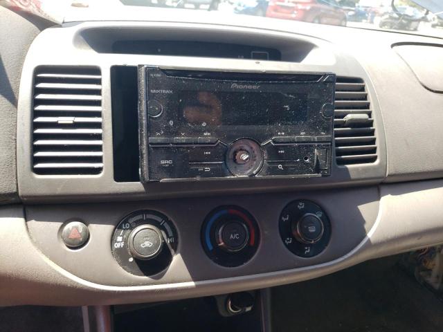 Photo 9 from auction – 2004 TOYOTA CAMRY LE with VIN 4T1BE32K44U883475