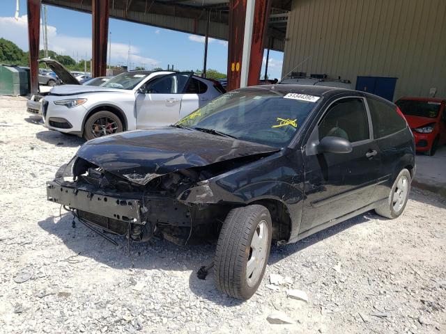 Photo 2 from auction – 2005 FORD FOCUS ZX3 with VIN 3FAFP31N15R119447