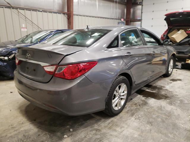 Photo 4 from auction – 2013 HYUNDAI SONATA GLS with VIN 5NPEB4AC9DH642323