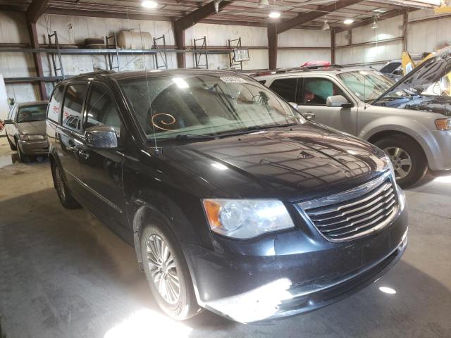 Photo 1 from auction – 2013 CHRYSLER TOWN & COU with VIN 2C4RC1CG7DR652073
