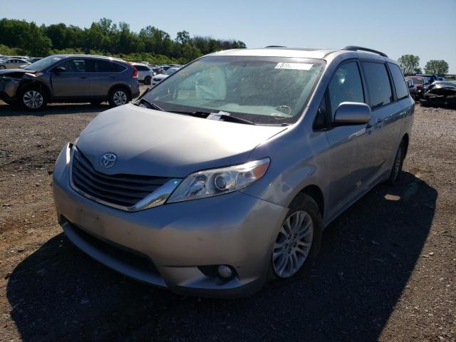 Photo 2 from auction – 2013 TOYOTA SIENNA XLE with VIN 5TDYK3DC3DS310505