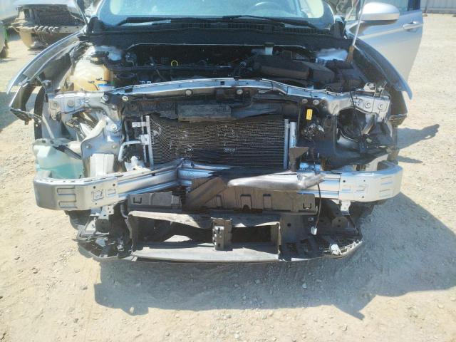 Photo 9 from auction – 2017 FORD FUSION SE with VIN 3FA6P0H79HR216003