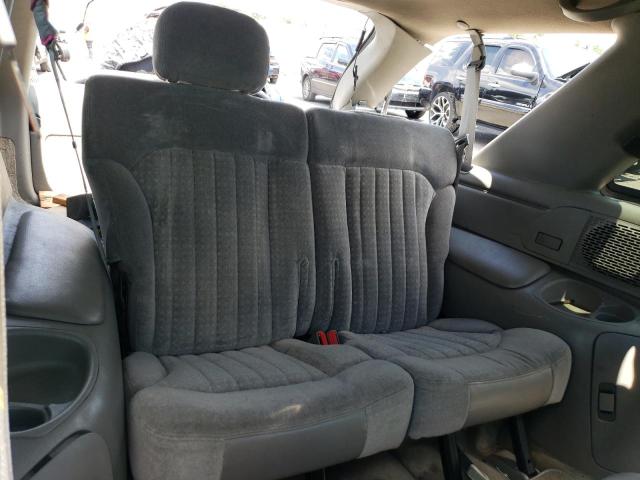 Photo 6 from auction – 2000 CHEVROLET BLAZER with VIN 1GNCT18W2YK147799