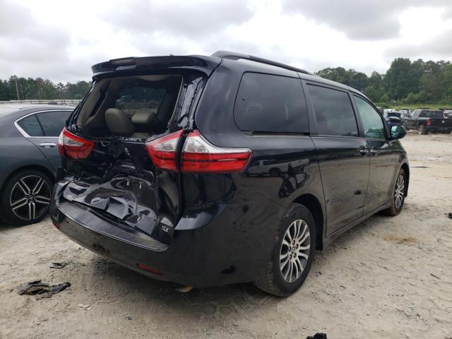 Photo 4 from auction – 2018 TOYOTA SIENNA XLE with VIN 5TDYZ3DC3JS944386