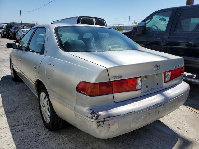 Photo 3 from auction – 2000 TOYOTA CAMRY CE with VIN JT2BG22K1Y0503636
