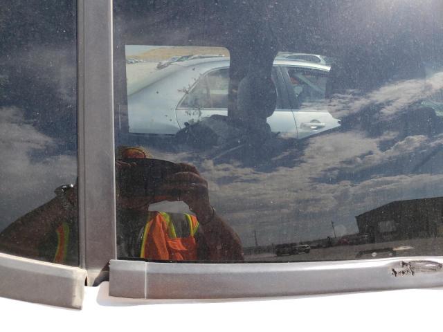 Photo 6 from auction – 2004 GMC ENVOY XUV with VIN 1GKET12S546171979