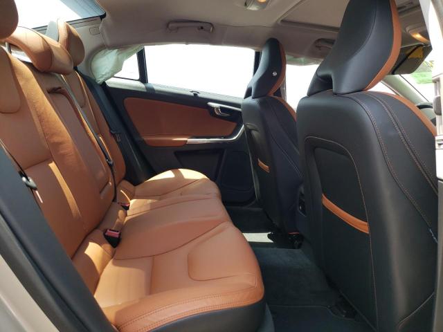 Photo 6 from auction – 2017 VOLVO S60 PLATIN with VIN LYV402TM8HB141134