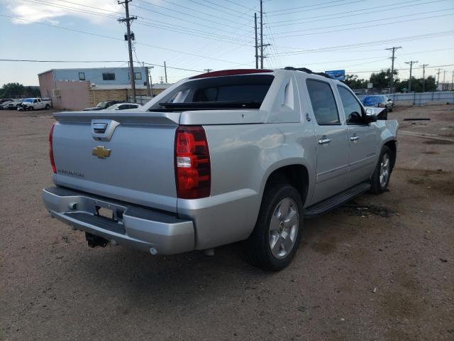 Photo 4 from auction – 2013 CHEVROLET AVALANCHE with VIN 3GNTKGE74DG359253
