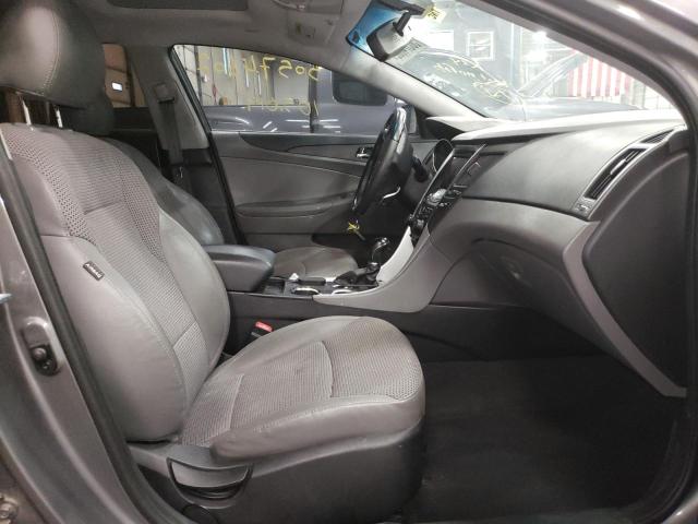 Photo 5 from auction – 2012 HYUNDAI SONATA SE with VIN 5NPEC4AB8CH467310