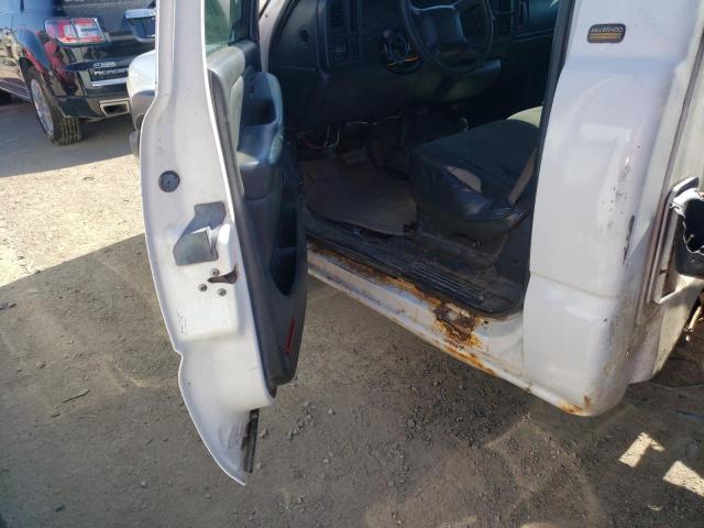 Photo 10 from auction – 2000 CHEVROLET SILVERADO with VIN 1GCGK24U6YE425450