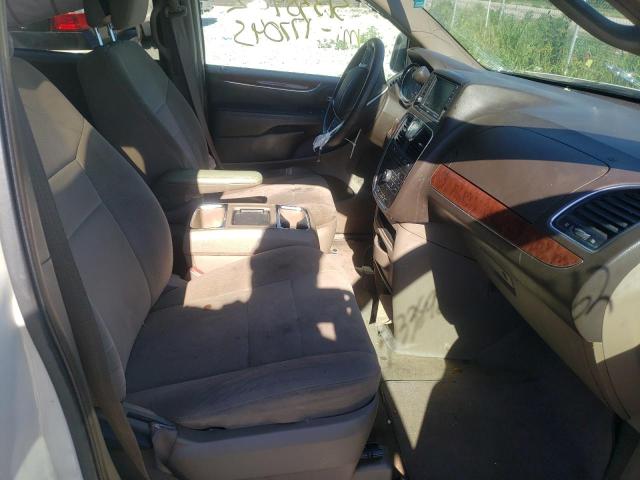 Photo 5 from auction – 2011 CHRYSLER TOWN & COU with VIN 2A4RR5DG4BR640412