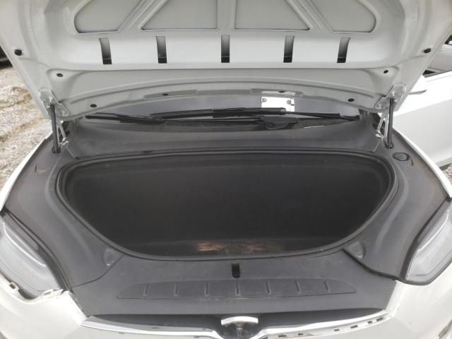 Photo 7 from auction – 2020 TESLA MODEL X with VIN 5YJXCDE27LF248453