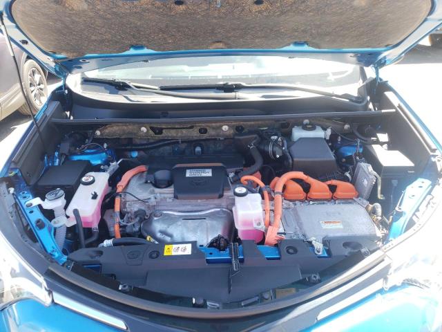 Photo 7 from auction – 2017 TOYOTA RAV4 HV LI with VIN JTMDJREV2HD152292