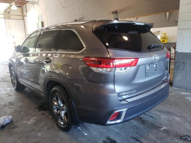 Photo 3 from auction – 2017 TOYOTA HIGHLANDER with VIN 5TDDZRFH3HS462327