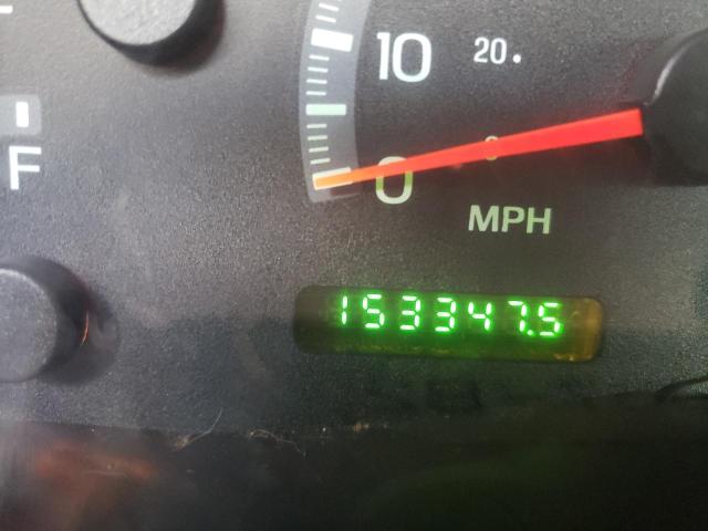 Photo 8 from auction – 2002 FORD F150 with VIN 1FTRX18W32NC08316