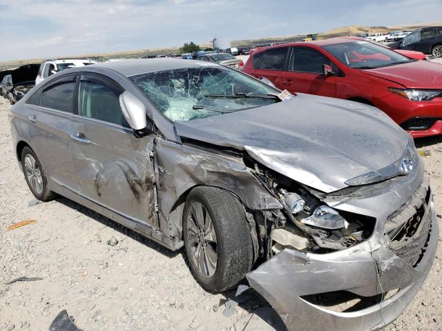 HYUNDAI SONATA HYB 2013 with VIN KMHEC4A40DA072575 - Photo from auction