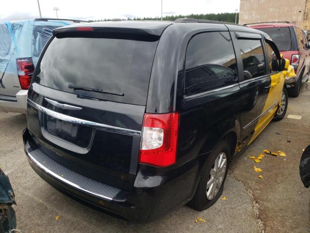 Photo 4 from auction – 2015 CHRYSLER TOWN & COU with VIN 2C4RC1BG2FR545064