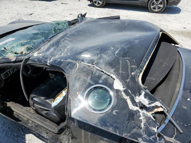 Photo 9 from auction – 2005 FORD THUNDERBIR with VIN 1FAHP60A85Y108942