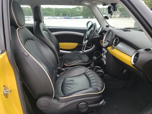Photo 5 from auction – 2007 MINI COOPER with VIN WMWMF33547TT55736