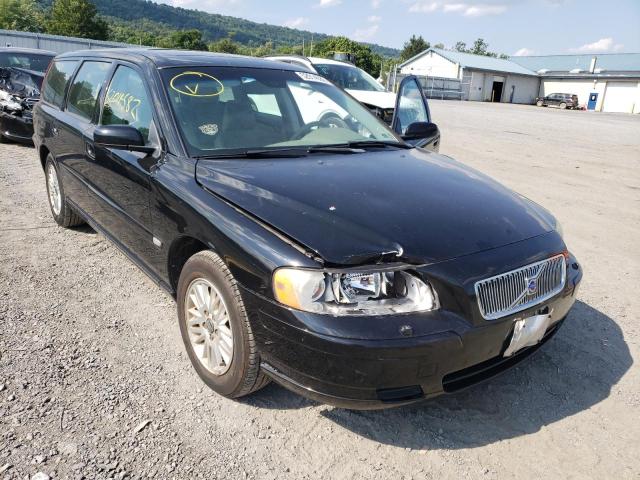 VOLVO V70 2005 with VIN YV1SW612451492280 - Photo from auction