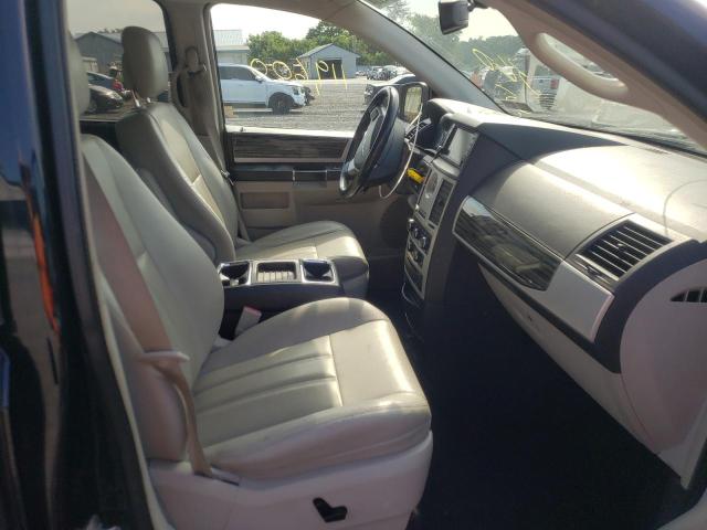 Photo 5 from auction – 2010 CHRYSLER TOWN & COU with VIN 2A4RR5D14AR299779