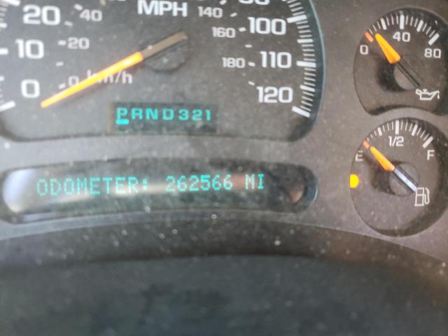 Photo 8 from auction – 2003 CHEVROLET SUBURBAN K with VIN 1GNFK16Z73J201187