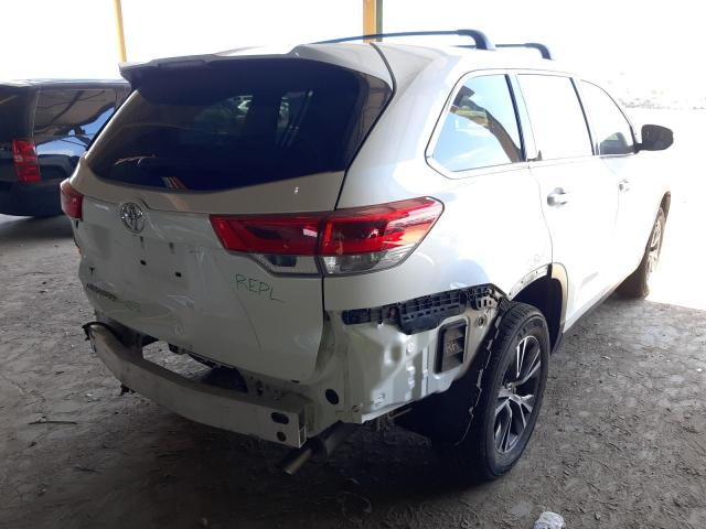 Photo 4 from auction – 2019 TOYOTA HIGHLANDER with VIN 5TDZZRFH1KS329871