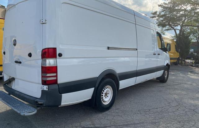 Photo 4 from auction – 2014 MERCEDES-BENZ SPRINTER 2 with VIN WD3PE8DE8E5822697