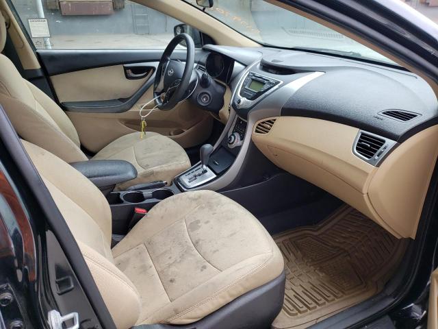 Photo 5 from auction – 2012 HYUNDAI ELANTRA GL with VIN 5NPDH4AE9CH086850