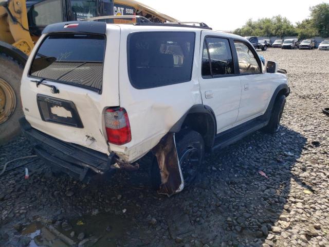 Photo 4 from auction – 1998 TOYOTA 4RUNNER SR with VIN JT3HN86RXW0149375