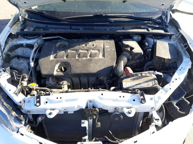 Photo 7 from auction – 2017 TOYOTA COROLLA L with VIN 5YFBURHE1HP576876